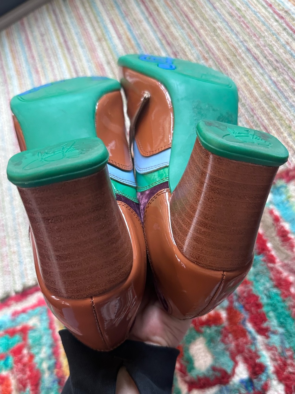 Fluevog NEARLY NEW Operetta Sandrine gold/green patent/velvet lace-up-8 (fit 7.5 - Picture 14 of 15